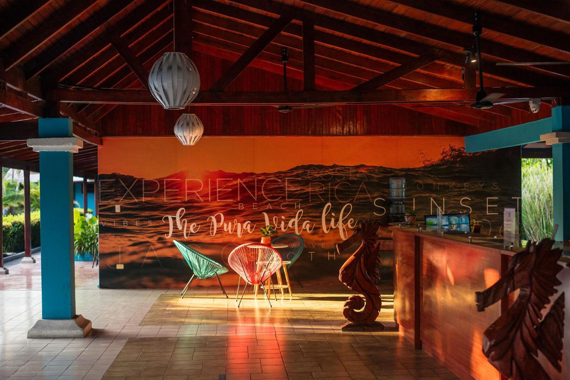 Beach Break Resort & Cr Surf Camp Jacó Eksteriør bilde