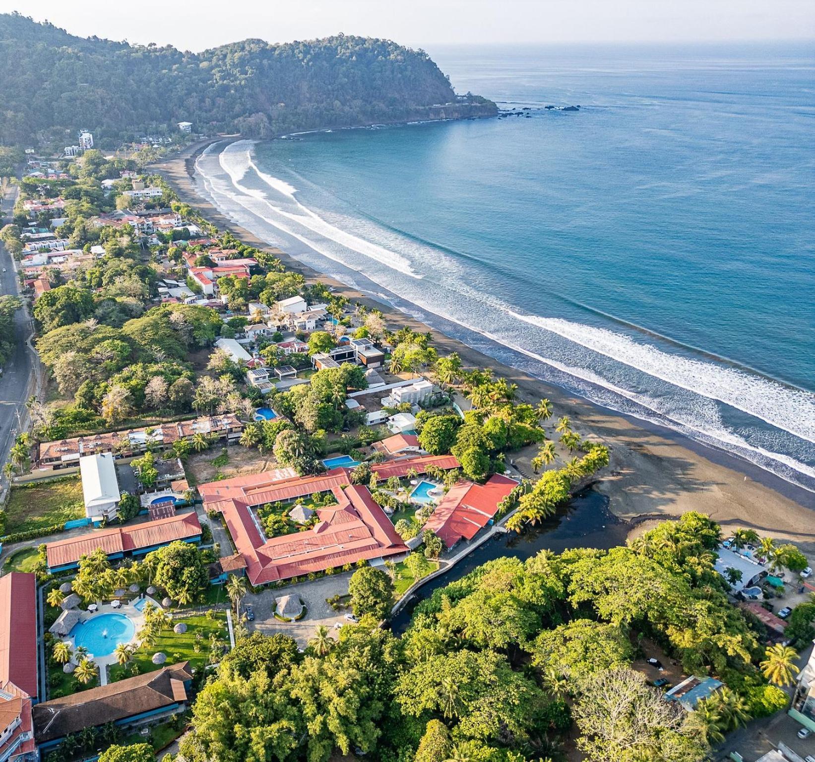 Beach Break Resort & Cr Surf Camp Jacó Eksteriør bilde